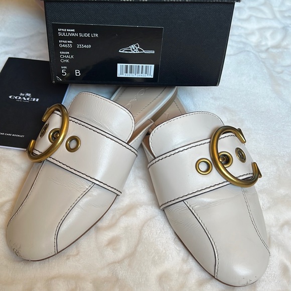 Coach Leather C Buckle Slide in Chalk - Picture 2 of 7